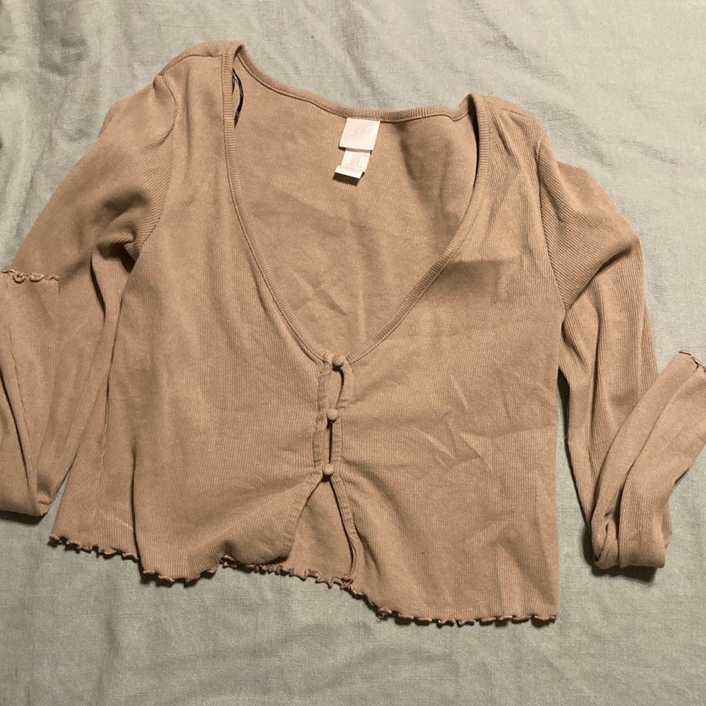H&M Women's Beige Long Sleeve Top